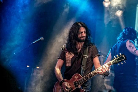 Orphaned Land in Willemeen, foto Rob Sneltjes