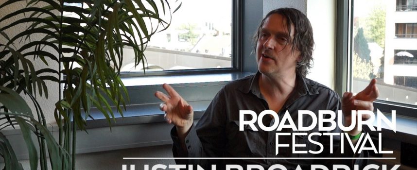 Roadburn video-interview: Justin K. Broadrick uit ‘negativiteit in extreem negatieve muziek’