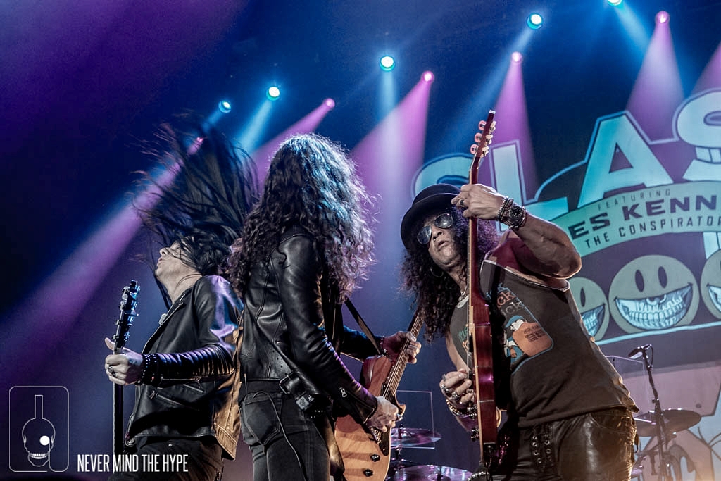 Slash ft. Myles Kennedy and the Conspirators in AFAS Live, foto Rob Sneltjes