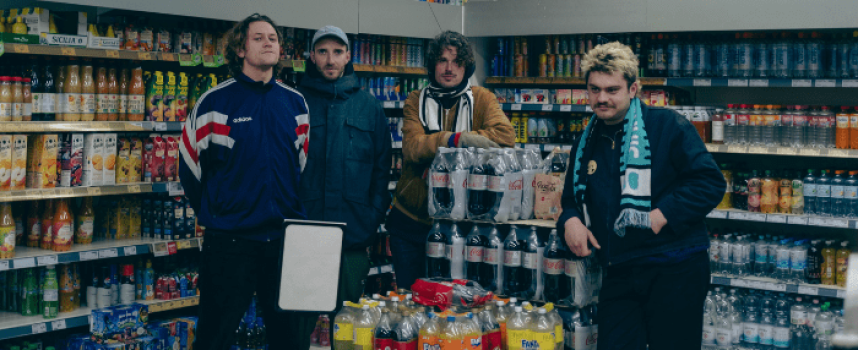 Nieuwe video: Magnetic Spacemen strikes back met TUNA