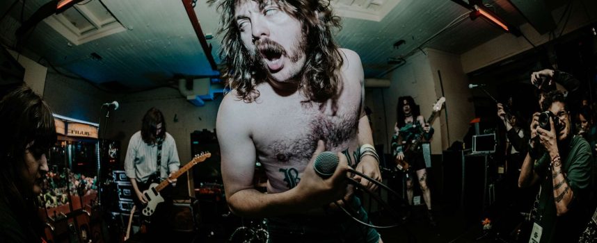 In Beeld: Left of the Dial 2025 met o.a. Bruise Control, Coilguns, Fellatio en The Empty Threats In Beeld: Left of the Dial 2025 met o.a. Bruise Control, Coilguns, Fellatio en The Empty Threats