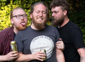 Pinguin Radio x NMTH Heavy Showcase: Sons of Node – zompig, boos en met liefde voor de ellende