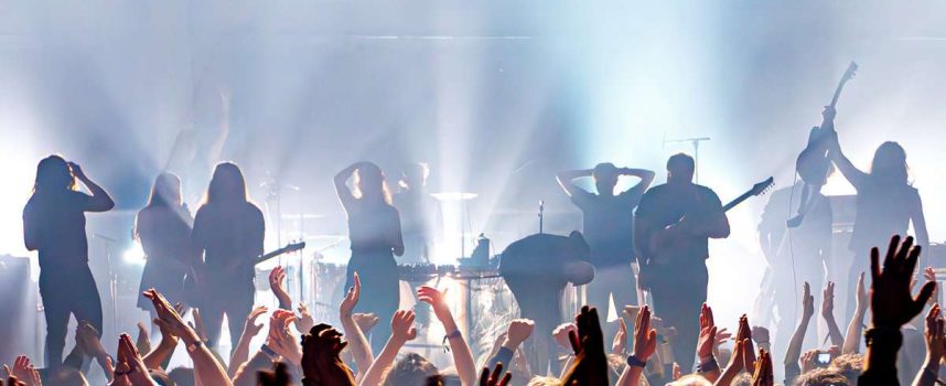 #RB26: Throwing Bricks en Ontaard blikken terug op Roadburn met explosieve liveplaat Something To Lose