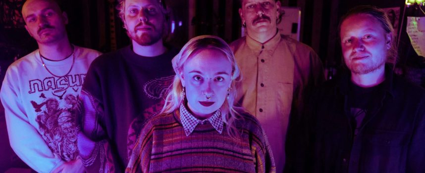 #RB26 – Teardrinker interview: ‘Ik heb mijn thuis gevonden als het gaat om harde muziek en harde emoties’