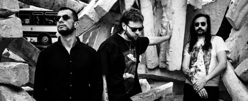 Primeur: Grunn noisers Slumbercloud gaan door als VRLCHT en debuteren gepeperde single II!